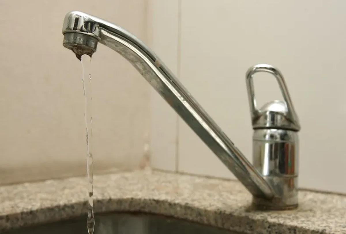 Toma las medidas necesarias para abastecerte de agua durante el corte. Toma las medidas necesarias para abastecerte de agua durante el corte.