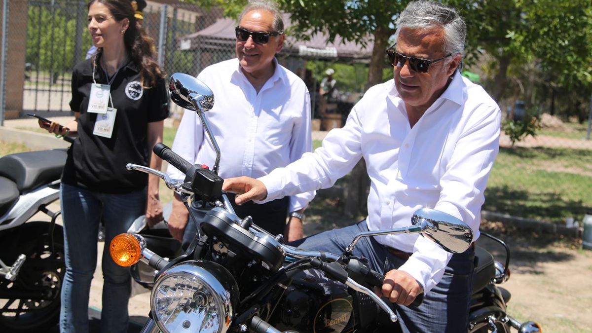 Alfredo Cornejo desliza que para lograr algún cambio efectivo en la Argentina hay que estar en las grandes ligas, algo difícil de concretar desde una gobernación.