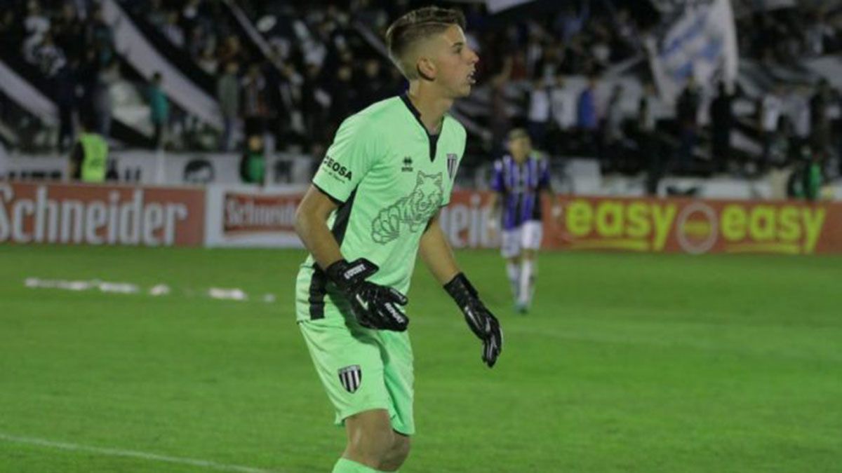 Tomás Giménez extendió el contrato con el club de su vida