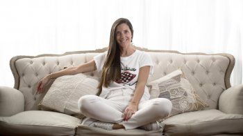 Laura Carubín, con la mente en su nuevo disco, continúa presentando singles