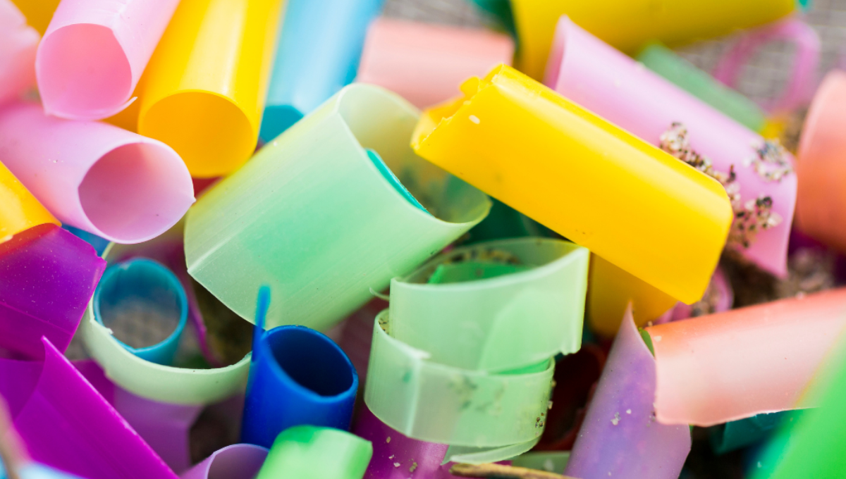 Los plásticos de colores son los más peligrosos para tu salud