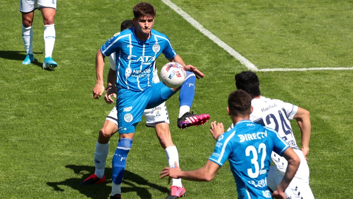 Godoy Cruz hizo un buen primer tiempo pero le faltó el gol.