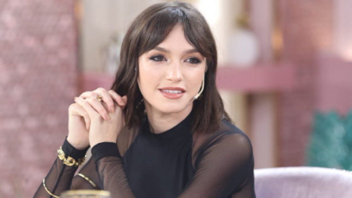 El infartante topless de Cande Vertrano.