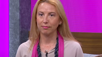 Viral: la mujer que habla idioma extraterrestre y sus mejores memes