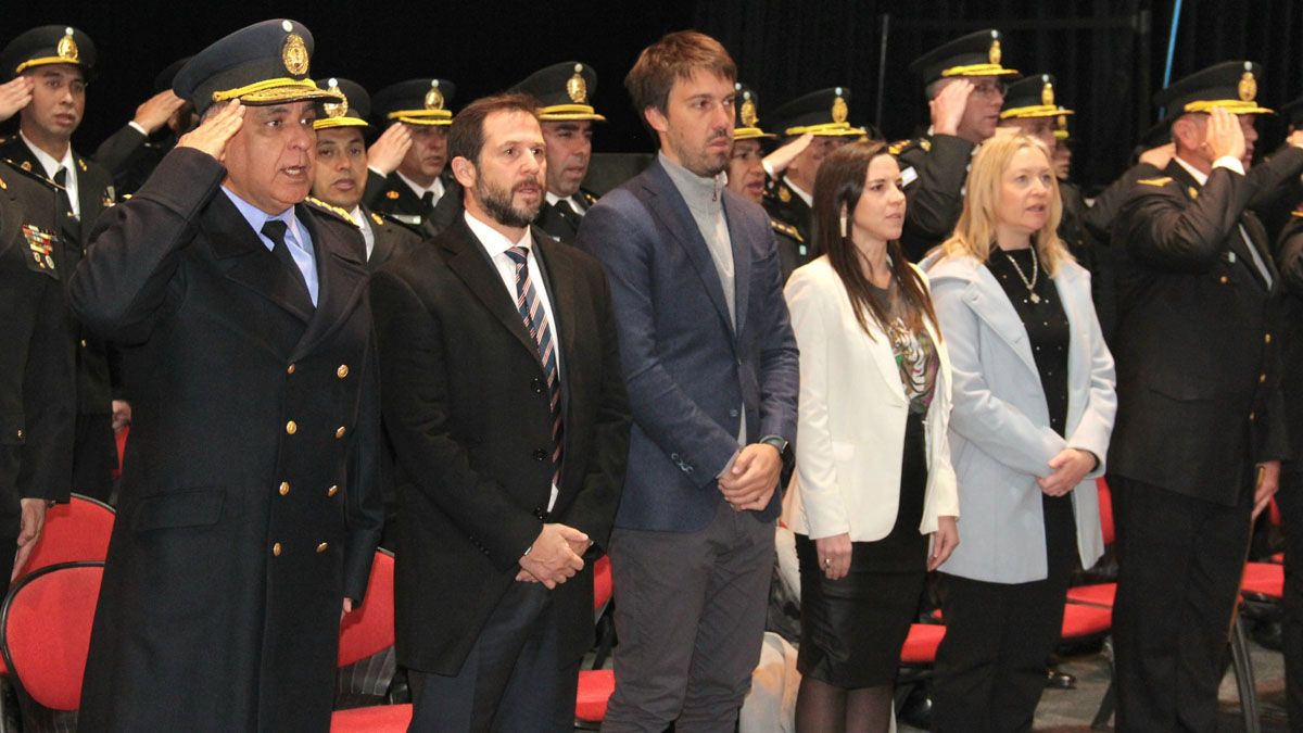 El subsecretario de Justicia, Marcelo D'Agostino también participó del acto por el Día del Penitenciario. El subsecretario de Justicia, Marcelo D'Agostino también participó del acto por el Día del Penitenciario.