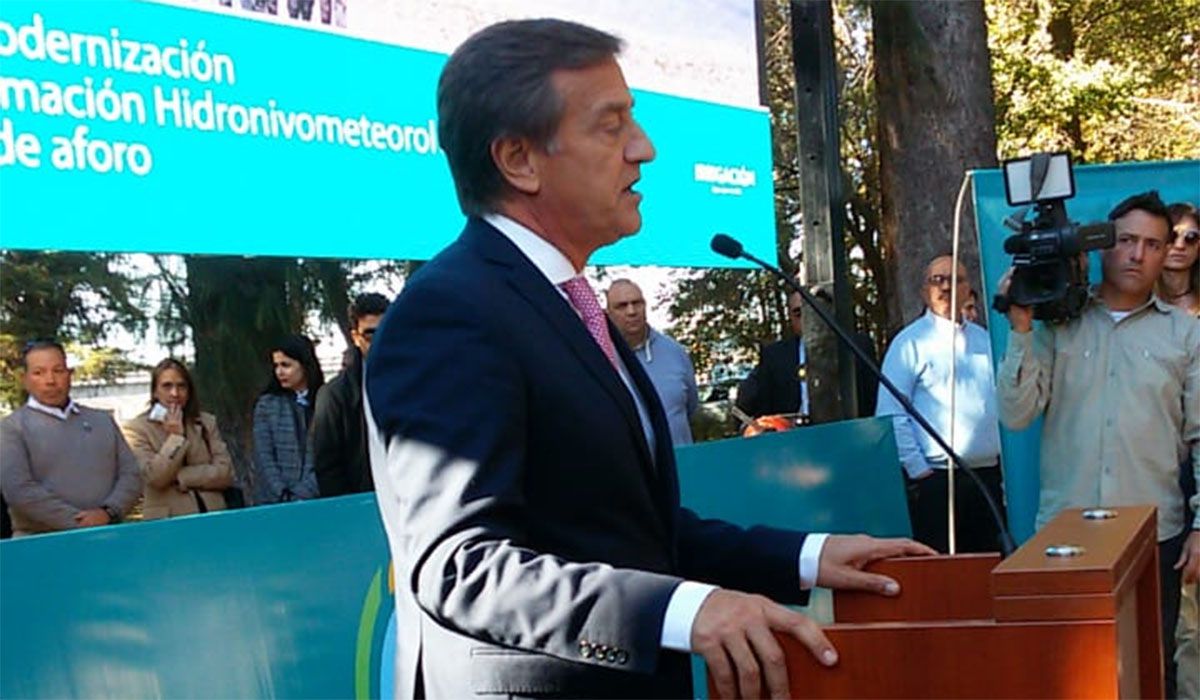 El gobernador Rodolfo Suarez tomó juramento al superintendente de Irrigación, Sergio Marinelli. En el acto advirtió que la decisión de Alberto Fernández sobre Portezuelo del Viento abre la chance de que Mendoza haga con el dinero otras obras.