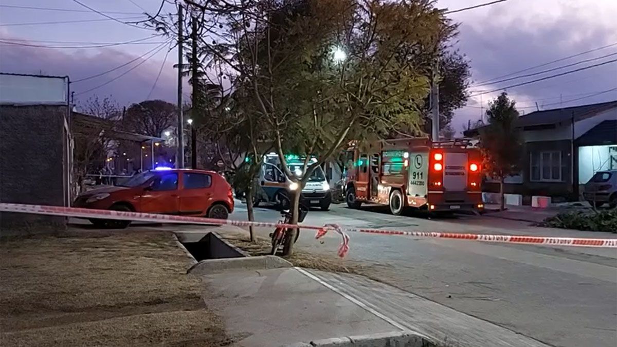 La Policía trabajó durante varias horas en el lugar.