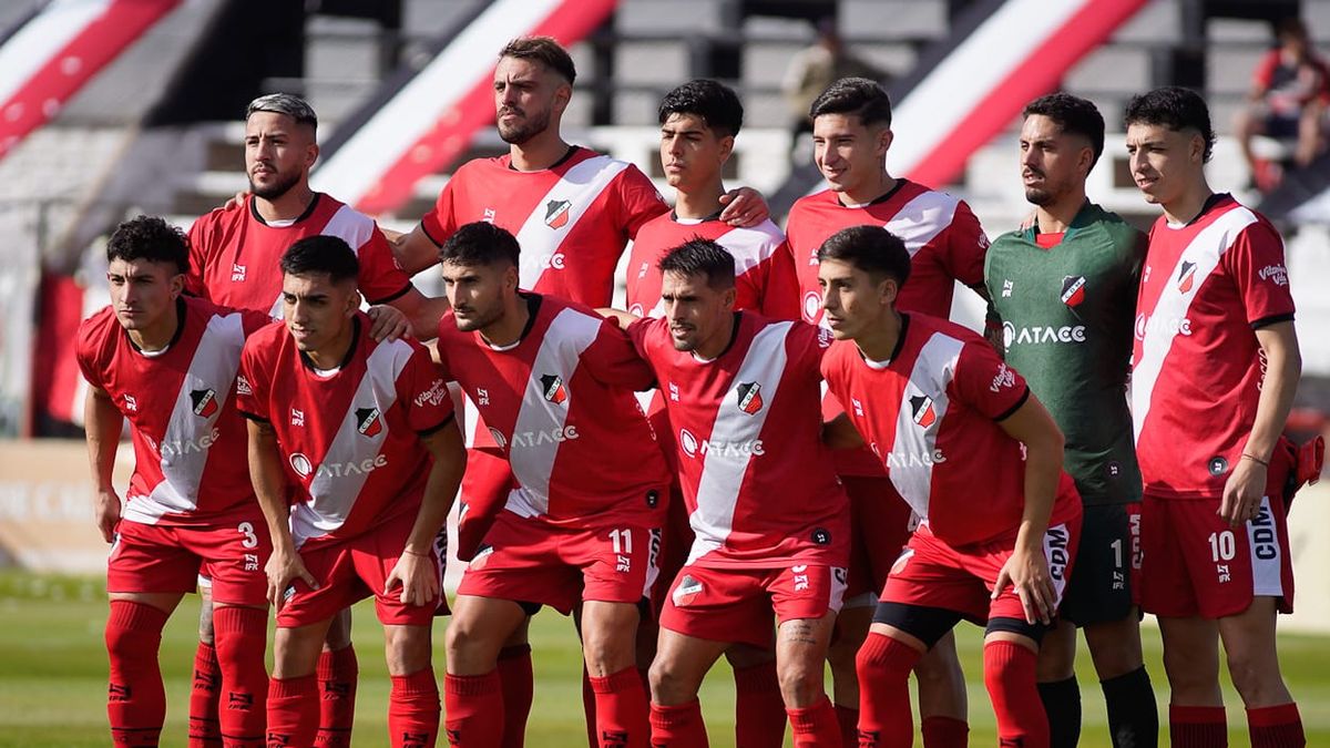 Deportivo Maipú trabaja en la reanudación del torneo ante Chacarita. Deportivo Maipú trabaja en la reanudación del torneo ante Chacarita.