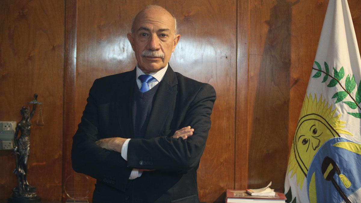 José Valerio, ministro de la Suprema Corte y preopinante en el fallo que favoreció a la Municipalidad de Guaymallén. José Valerio, ministro de la Suprema Corte y preopinante en el fallo que favoreció a la Municipalidad de Guaymallén.