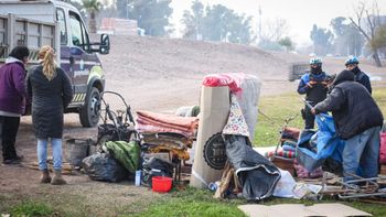 Una familia de Mendoza necesitó casi 4 salarios mínimos en abril para no caer en la pobreza Una familia de Mendoza necesitó casi 4 salarios mínimos en abril para no caer en la pobreza