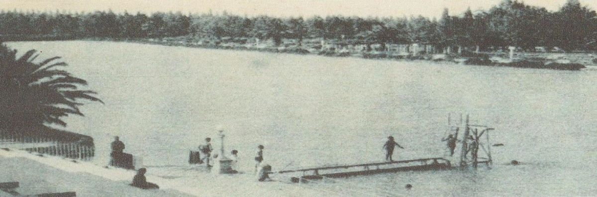 El agua llega al lago del 