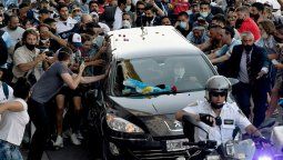 La cochería quiere hacer una diferencia con el auto que trasladó a Maradona