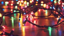 Las luces de Navidad pueden ser reemplazadas por nuevas tendencias en decoración. Las luces de Navidad pueden ser reemplazadas por nuevas tendencias en decoración.