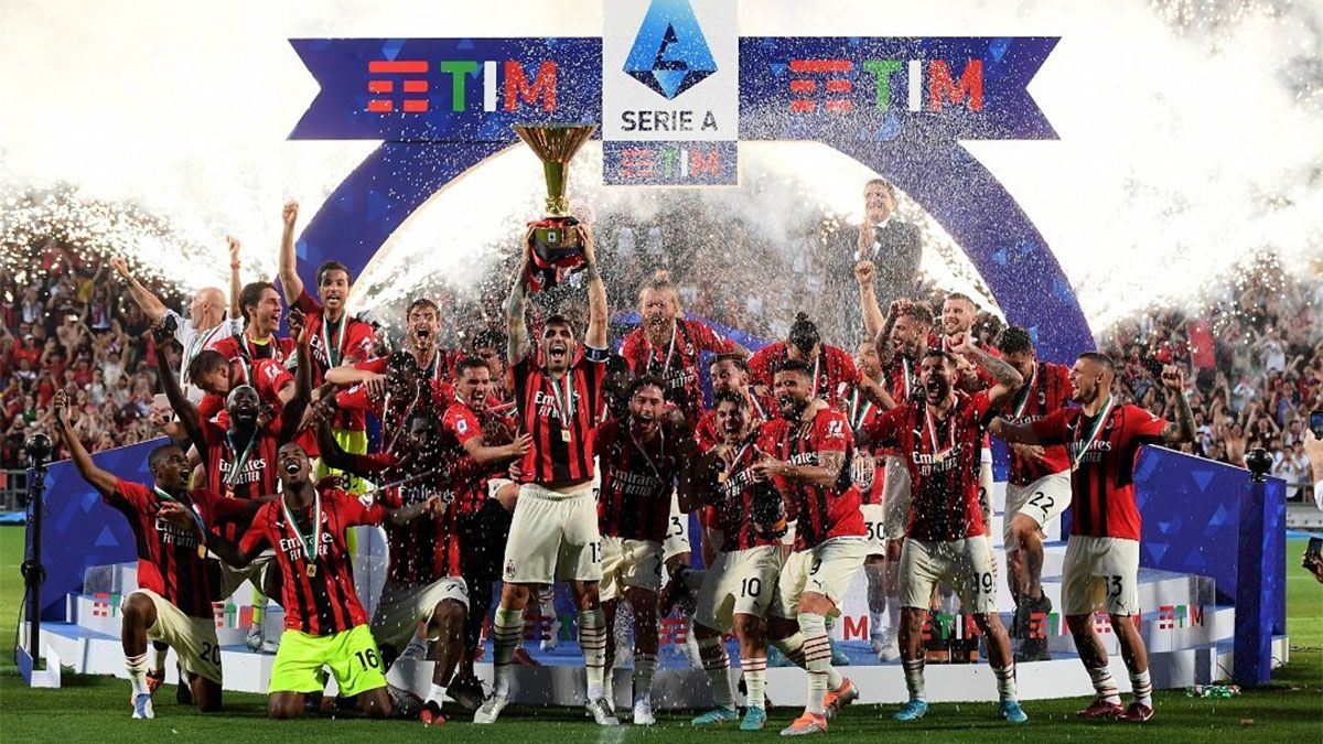 Milan es campeón de la Serie A italiana.