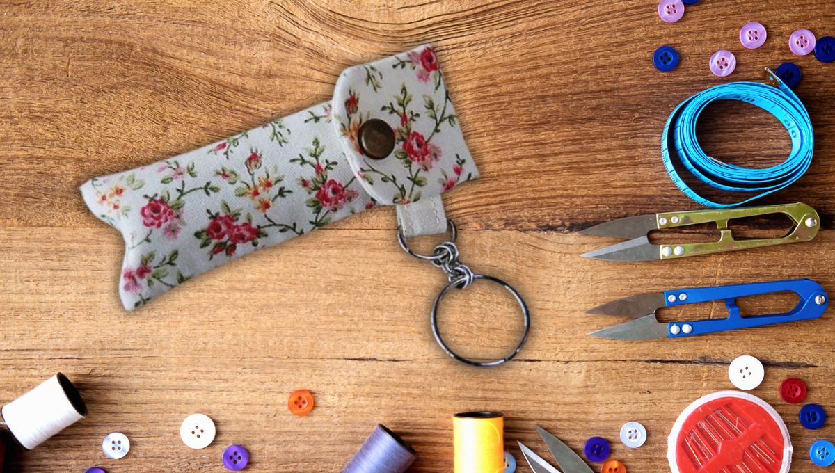 Paso a paso: DIY para confeccionar una funda de tela para llevar el labial en la cartera