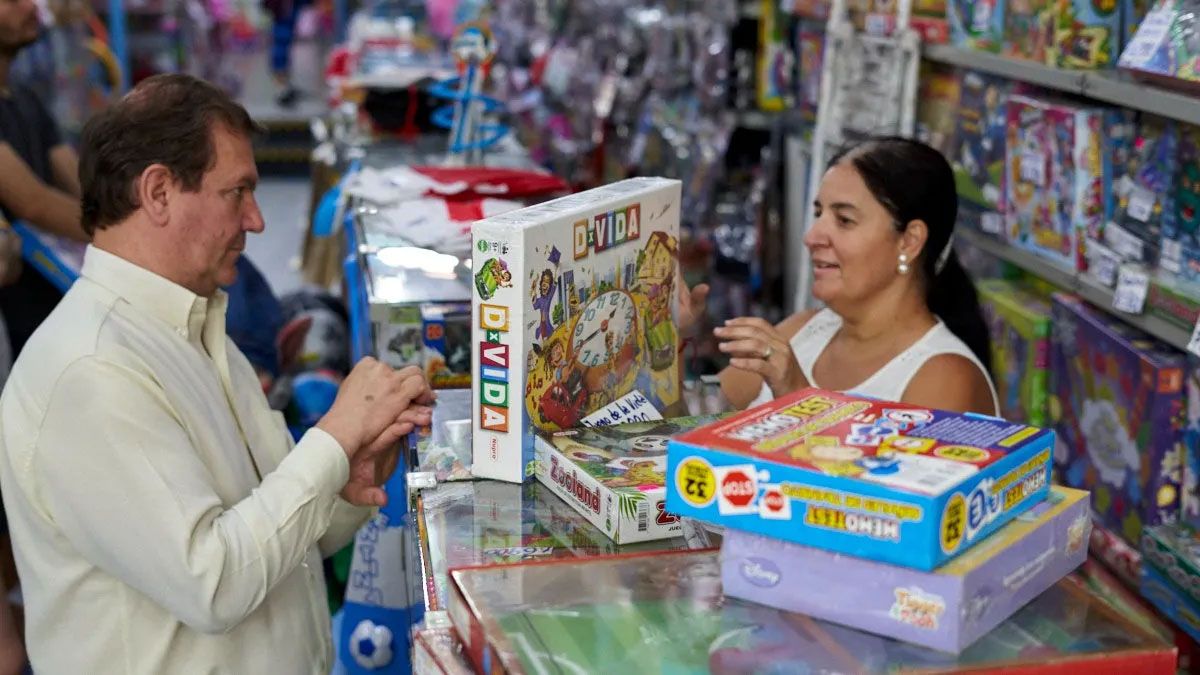 Los comercios atenderán con normalidad el sábado feriado, previo al Día del Niño.