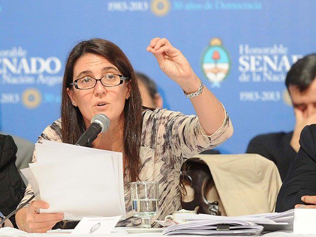 La ministra de Seguridad de la Nación pidió dejar de ser hipócritas y discutir la despenalización de drogas