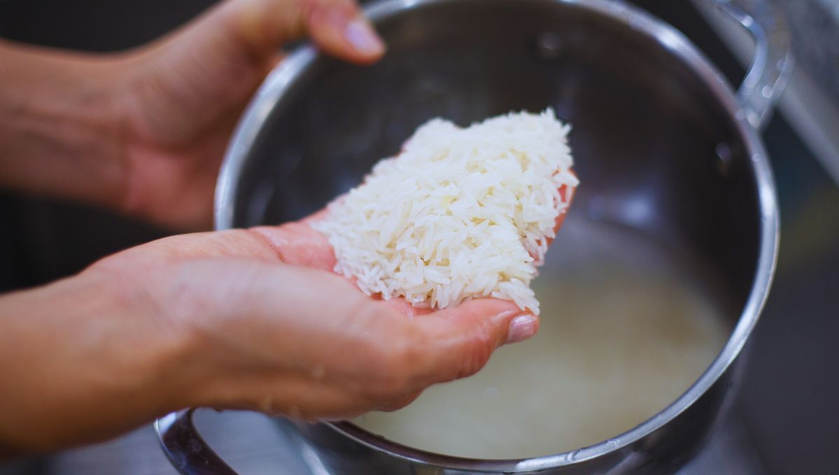 Qué ocurre si se lava una olla con arroz y por qué no se debe hacer