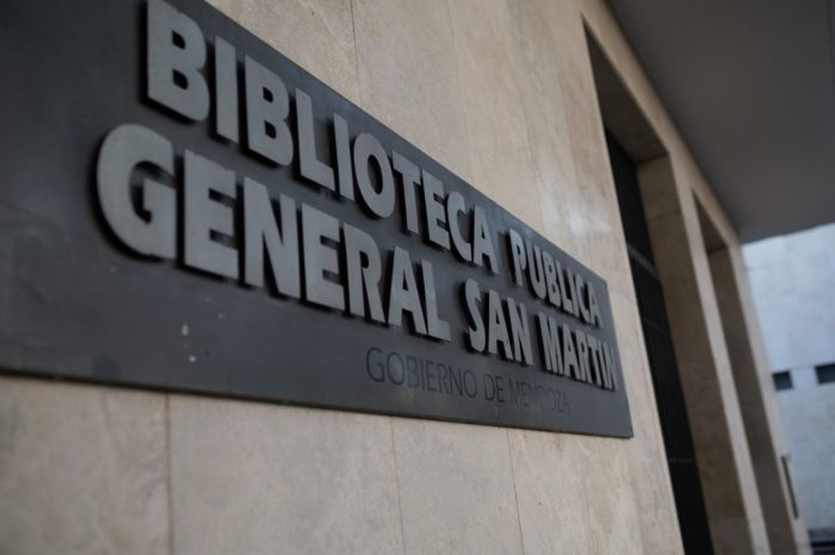 Planean presentaciones individuales de los libros del Vendimia 2024 en la Biblioteca Pública General San Martín. Planean presentaciones individuales de los libros del Vendimia 2024 en la Biblioteca Pública General San Martín.