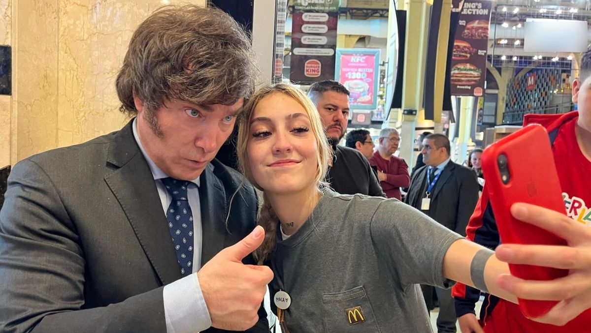 Las ya tradicionales caminatas de Javier Milei en las provincias.