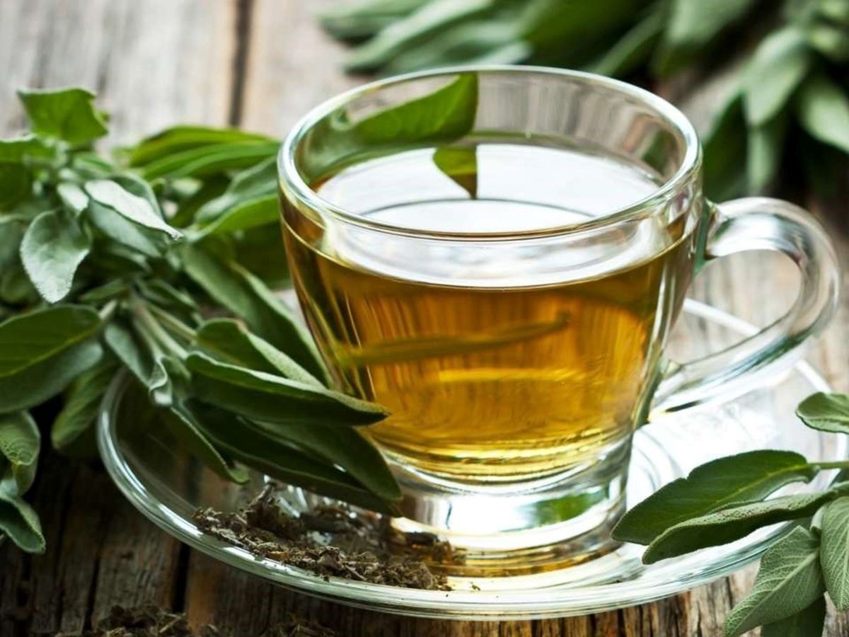 Las hojas de guayaba tienen propiedades beneficiosas para la salud. Por eso, se utilizan en productos medicinales naturales. Las hojas de guayaba tienen propiedades beneficiosas para la salud. Por eso, se utilizan en productos medicinales naturales. 