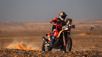 Los Benavides hicieron historia en el Rally Dakar 2026: Luciano ganó en motos y Kevin en autos