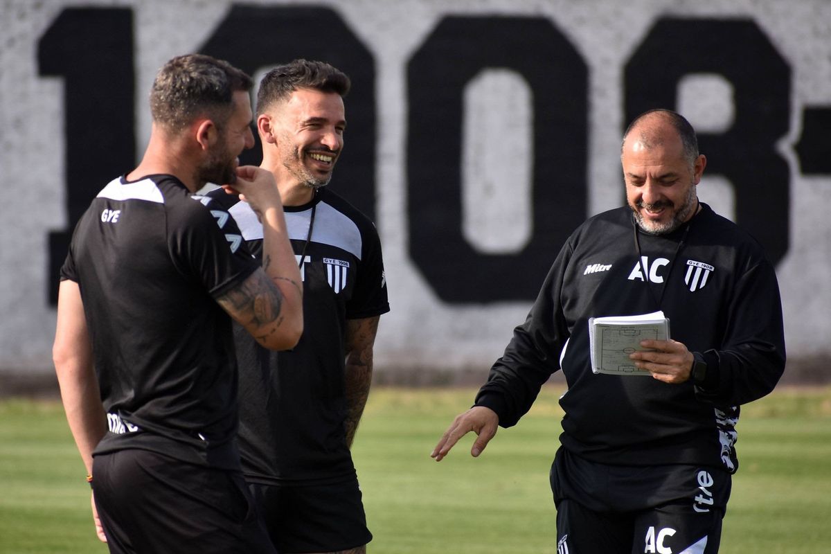 Ariel Broggi, entrenador de Gimnasia y Esgrima habló de lo que se viene en esta recta final del torneo, donde el Lobo es puntero.