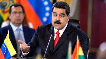 Maduro desafía a todos y asumirá el jueves su segundo mandato