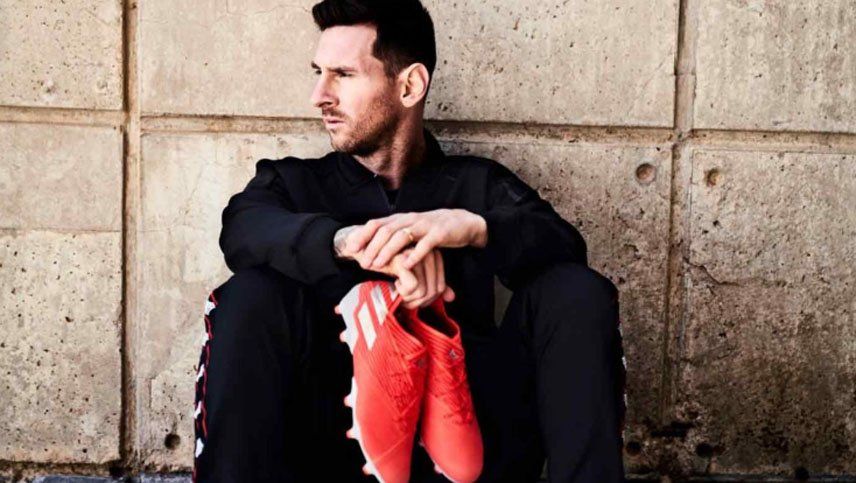 ¿Cómo son y cuánto valen los nuevos botines de Lionel Messi?