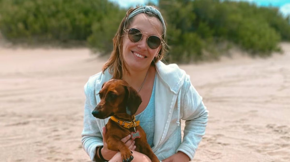Una periodista murió al caer de un acantilado mientras se sacaba una foto