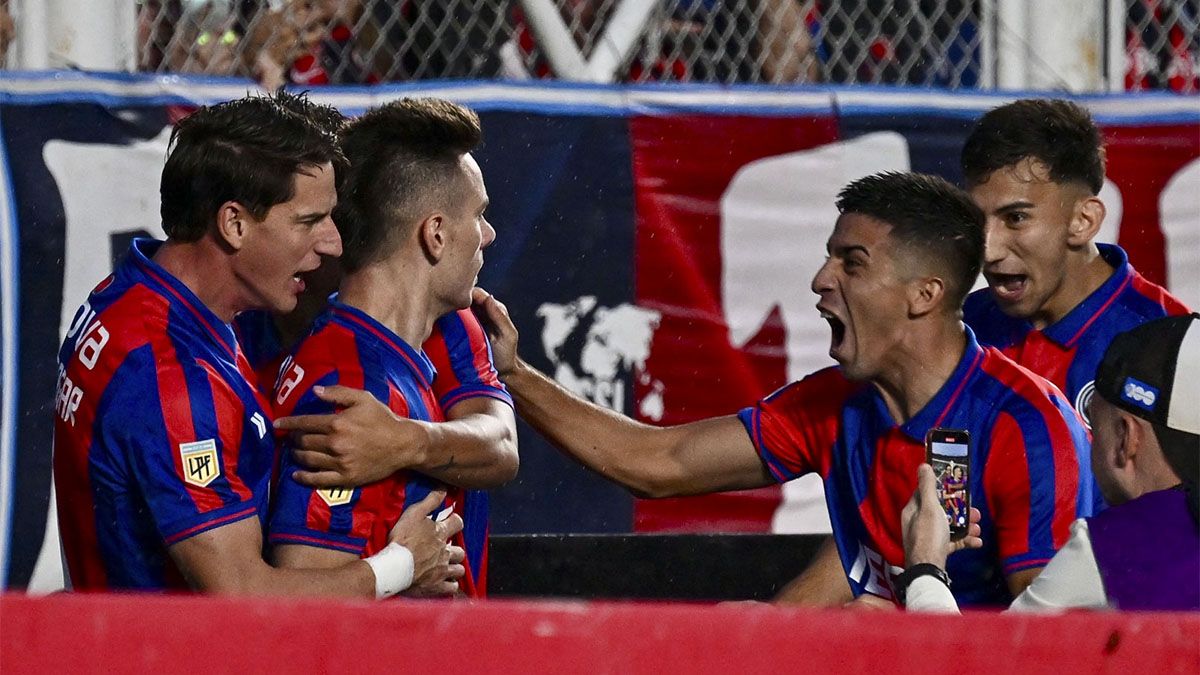 Malcolm Braida marcó un doblete para San Lorenzo en el clásico ante Racing.