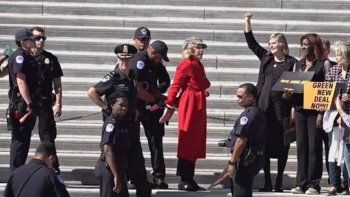 Jane Fonda fue detenida durante una protesta contra el cambio climático