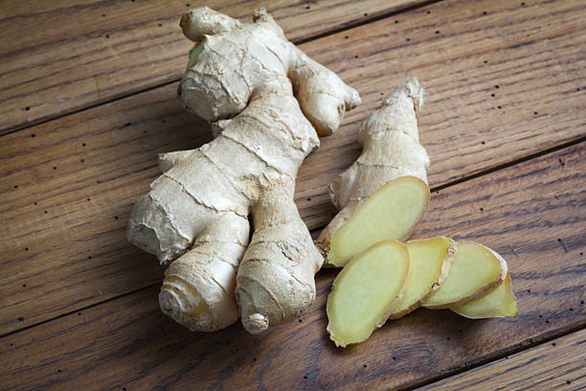 El jengibre es uno de los ingredientes naturales con mejores beneficios para el cabello. El jengibre es uno de los ingredientes naturales con mejores beneficios para el cabello.