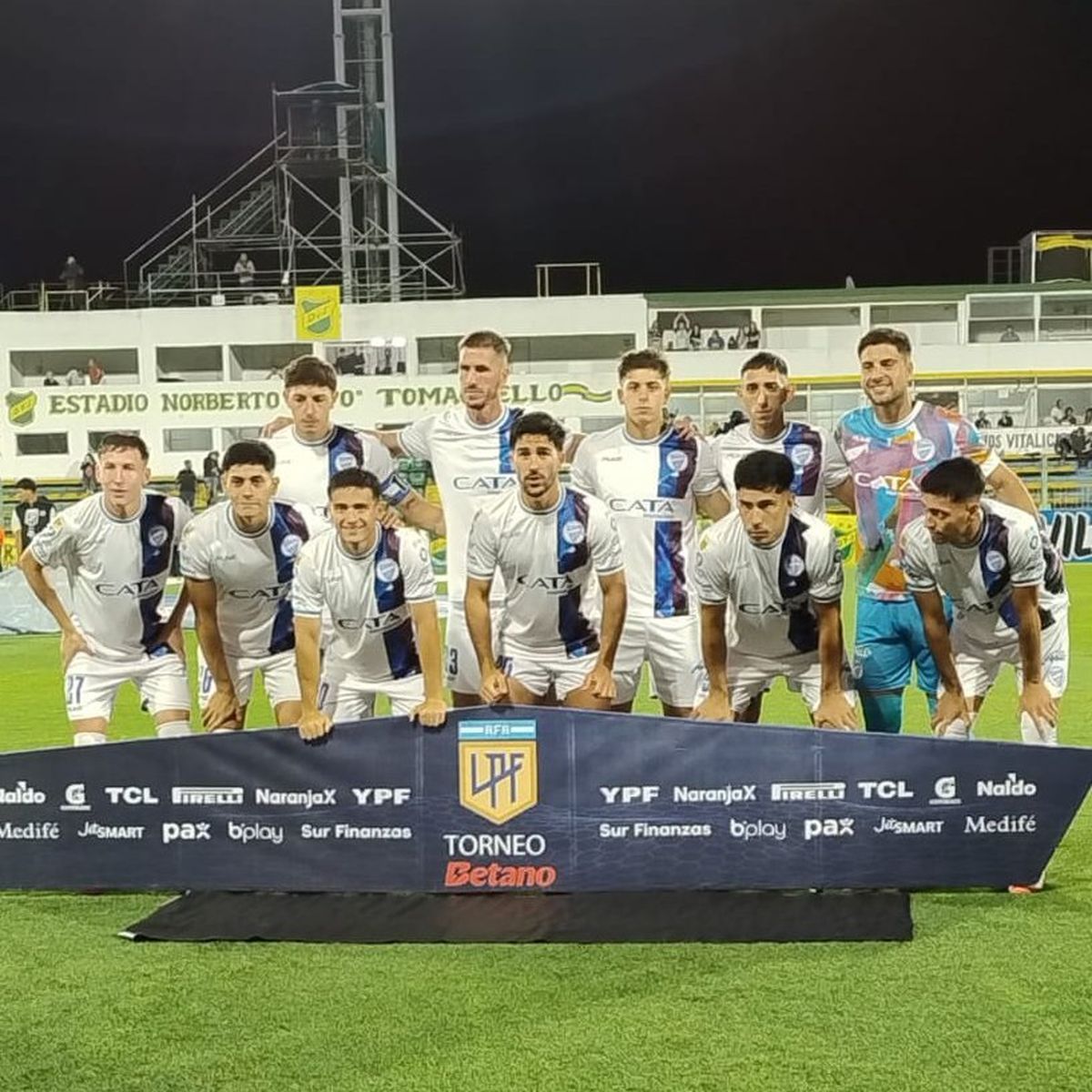 Godoy Cruz no levanta el rumbo y acumula siete partidos sin ganar. Godoy Cruz no levanta el rumbo y acumula siete partidos sin ganar.