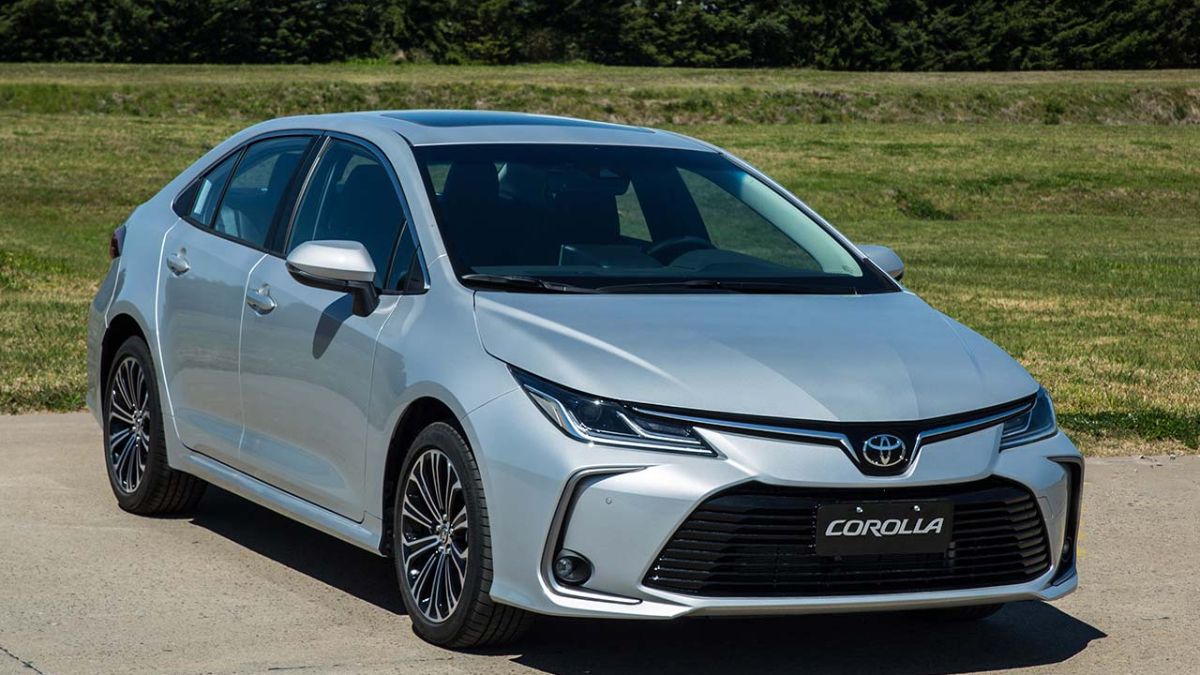 El contador mendocino Raúl Gómez Gascón compró este año un auto híbrido Toyota Corolla , que supuestamente tenía un descuento en el Impuesto Automotor del 50%, pero por error en la redacción de la ley impositiva, esta rebaja sólo se hace para modelos 2020 o anteriores.