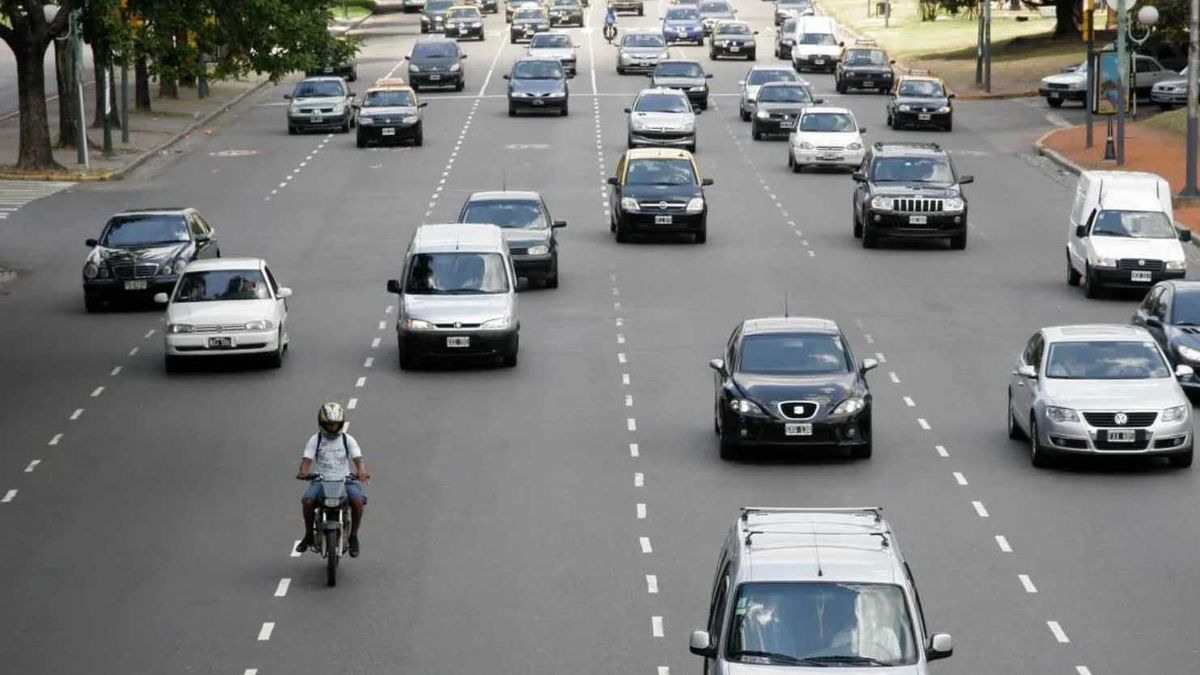 La patente de un auto permite conocer en que provincia está radicado y es uno de sus documentos identificatorios La patente de un auto permite conocer en que provincia está radicado y es uno de sus documentos identificatorios
