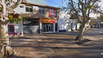 Un hombre fue baleado en el pecho en un intento de robo en Guaymallén y quedó internado Un hombre fue baleado en el pecho en un intento de robo en Guaymallén y quedó internado