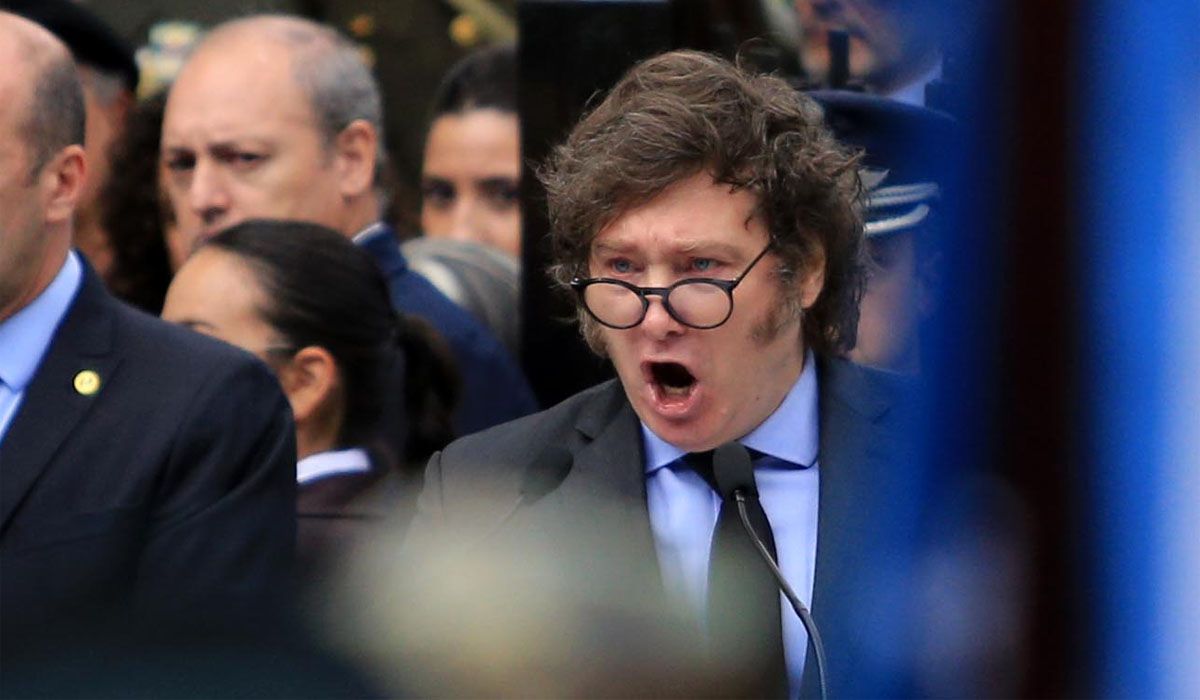 Javier Milei tuvo en abril una señal de retroceso en el optimismo y un leve avance del pesimismo.