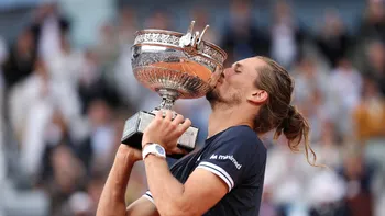 Alexander Zverev logró su primer título de Grand Slam al coronarse campeón de Roland Garros