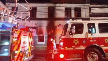 Tragedia familiar: encontraron a sus padres y mascotas muertos al regresar de la escuela Tragedia familiar: encontraron a sus padres y mascotas muertos al regresar de la escuela