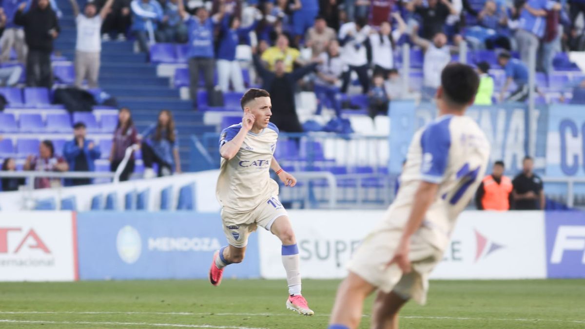 Santiago Martínez y su emoción por su primer gol en Godoy Cruz