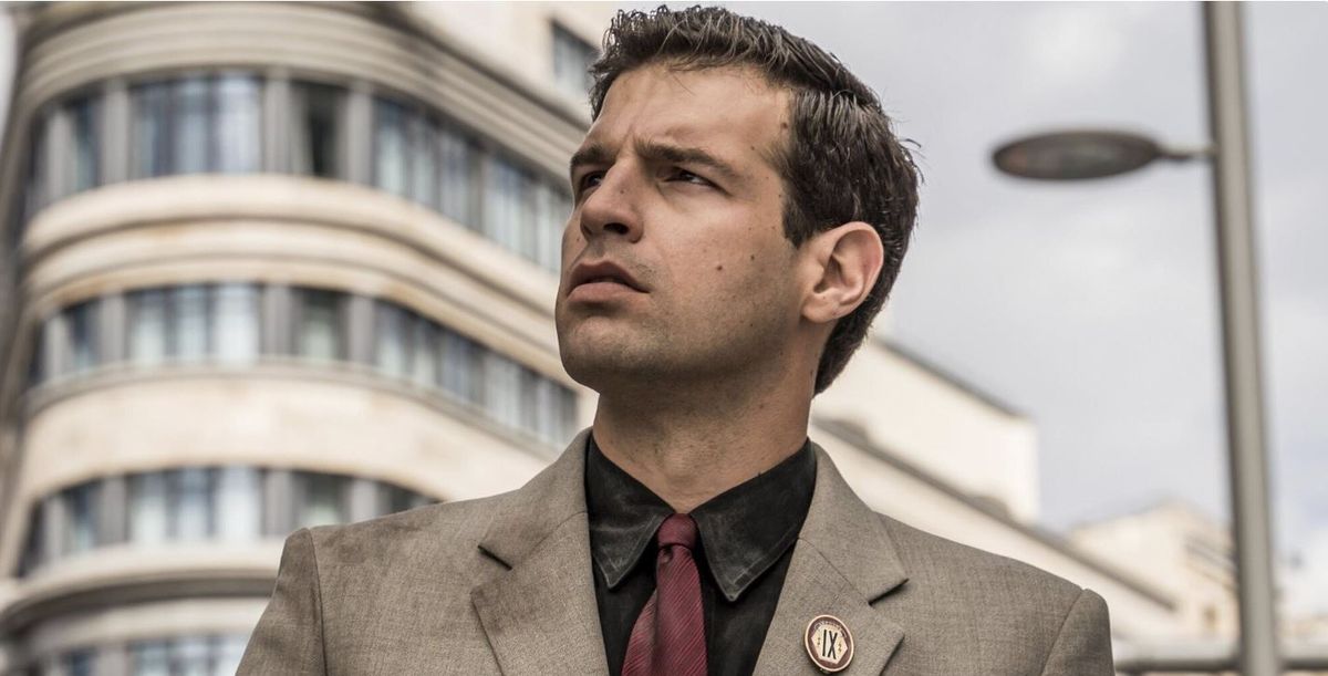 Original serie española. Es ¡García!, una serie ficcionada sobre un soldado con fuerza sobrenatural.&nbsp;