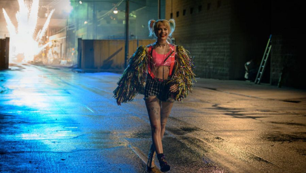 Margot Robbie realiza una agotadora rutina de ejercicios. Margot Robbie realiza una agotadora rutina de ejercicios.