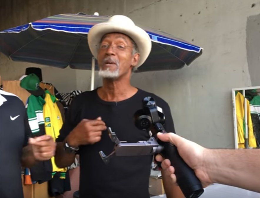 Vive debajo de un puente, pero con todos los lujos