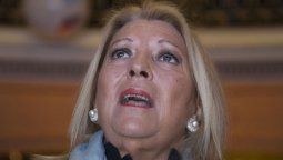 Carrió apuntó otra vez contra Angelici y dijo que Macri se va a ir separando de todo lo que no es republicano