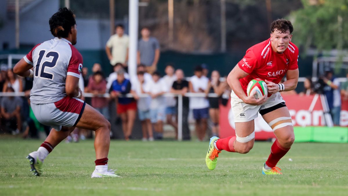 El mendocino Bildosola fue titular en Dogos XV.