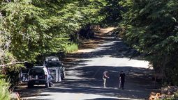 La mujer fue encontrada asesinada a balazos en un sendero de Bariloche y por el femicidio fue detenido su pareja, en cuyo auto se encontraron manchas de sangre que podrían pertenecer a la joven