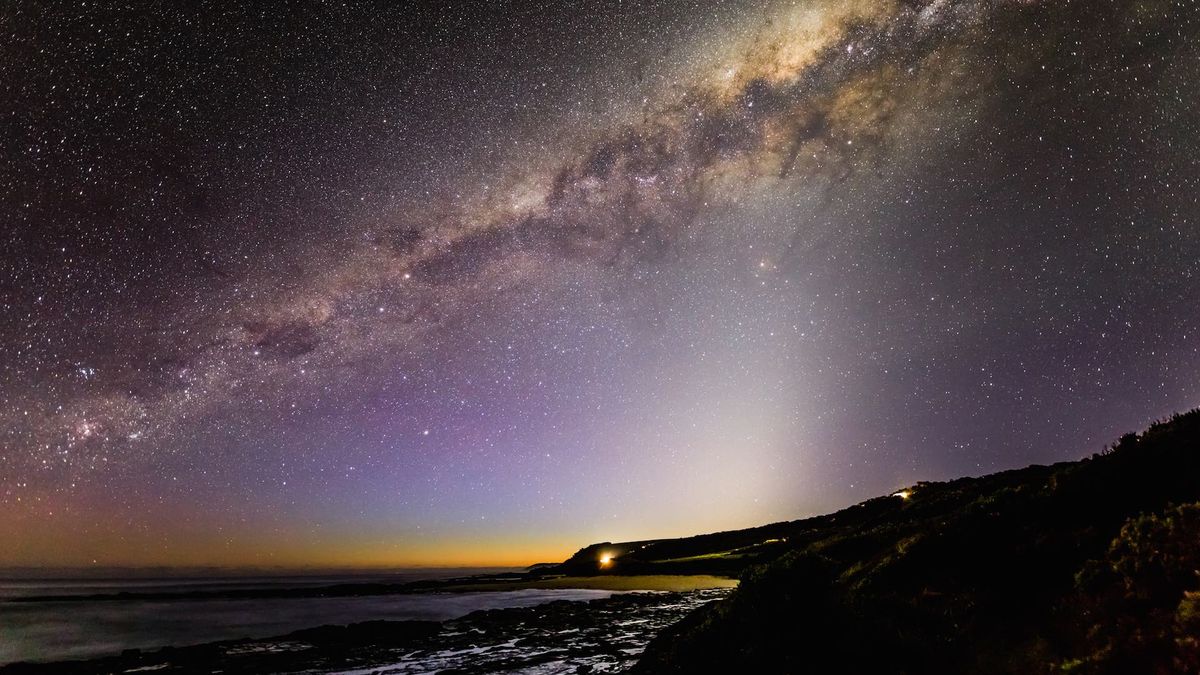 Para observar este fenómeno astronómico, habrá que estar en una zona con poca contaminación lumínica. Para observar este fenómeno astronómico, habrá que estar en una zona con poca contaminación lumínica.