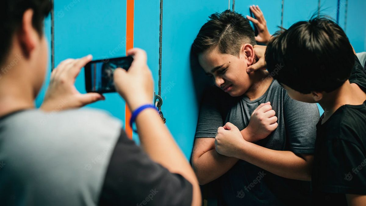 La DGE brindó herramientas para que docentes y padres puedan actuar ante casos de bullying. La DGE brindó herramientas para que docentes y padres puedan actuar ante casos de bullying.
