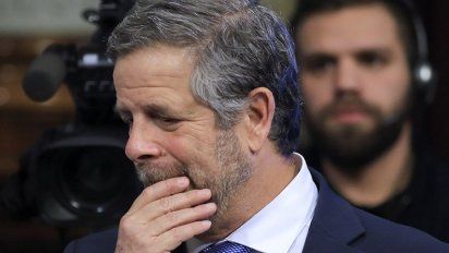 Realizarán una nueva denuncia penal contra el ex secretario de Salud Adolfo Rubinstein por la readecuación de contratos con proveedores de anticonceptivos.
